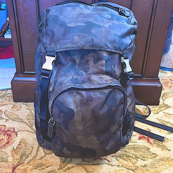 Prada camo Mens backpack - Picture 2 of 11